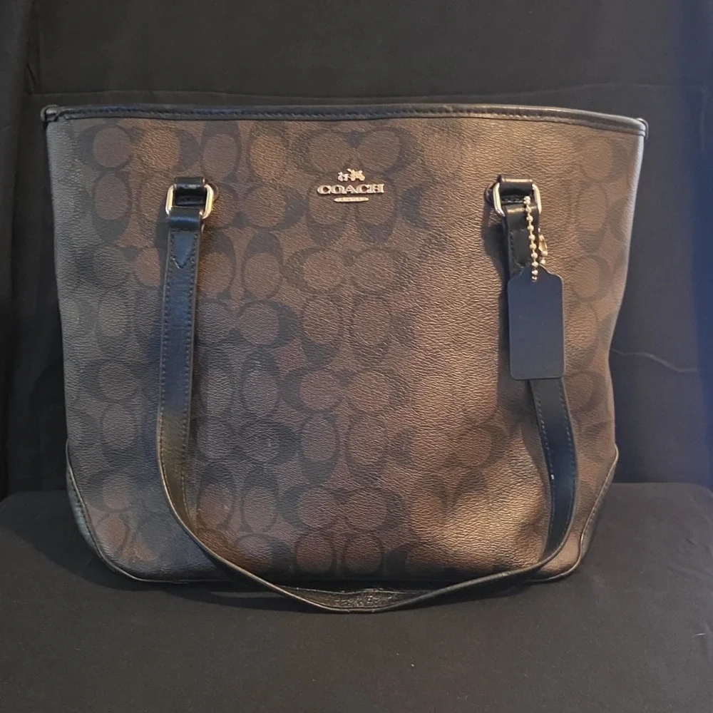 Coach Signature Brown Black Tote Shoulder Bag with Logo, Zipper, Tag